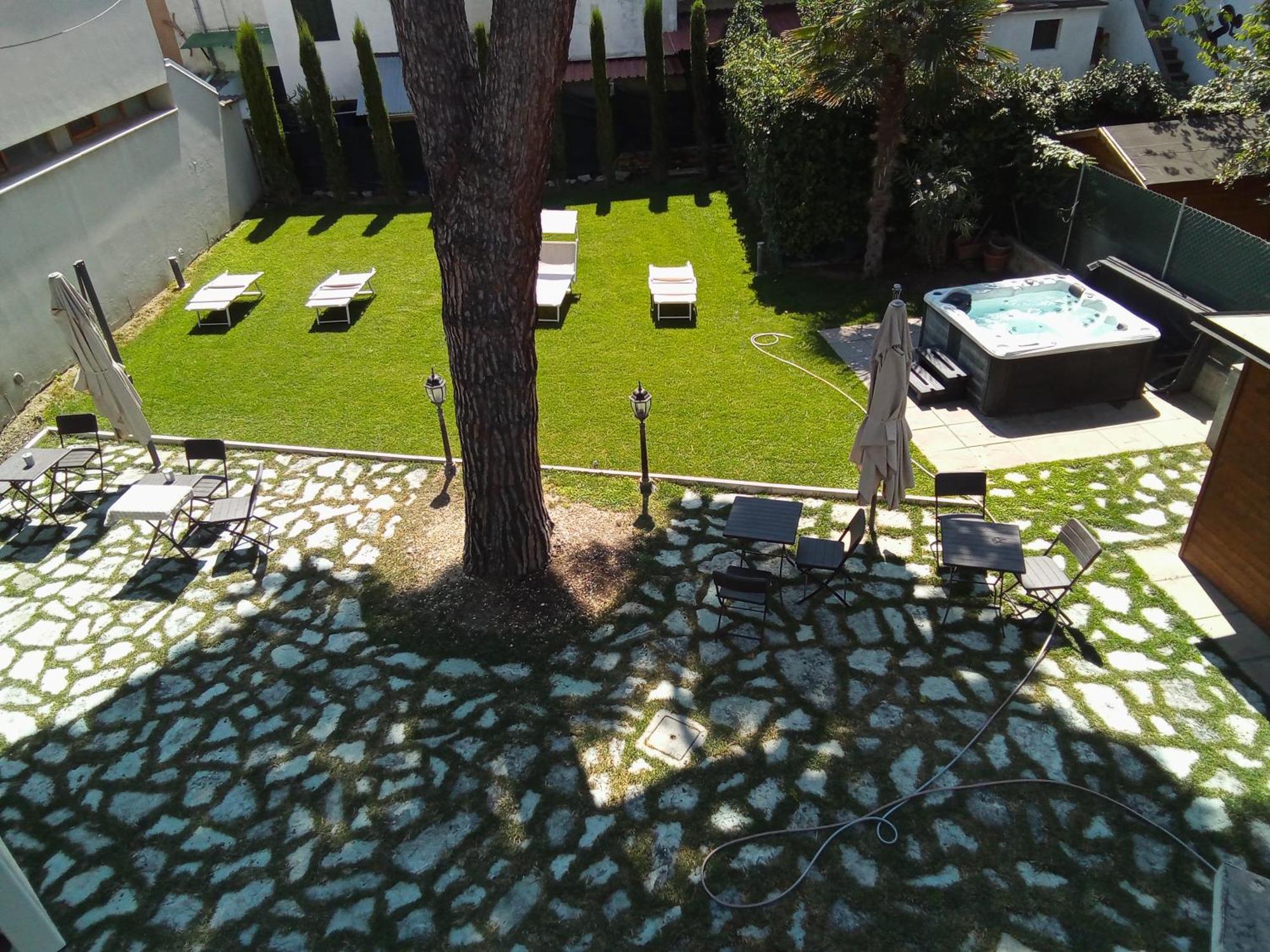 B&B Villa Tozza Senigália Exterior foto